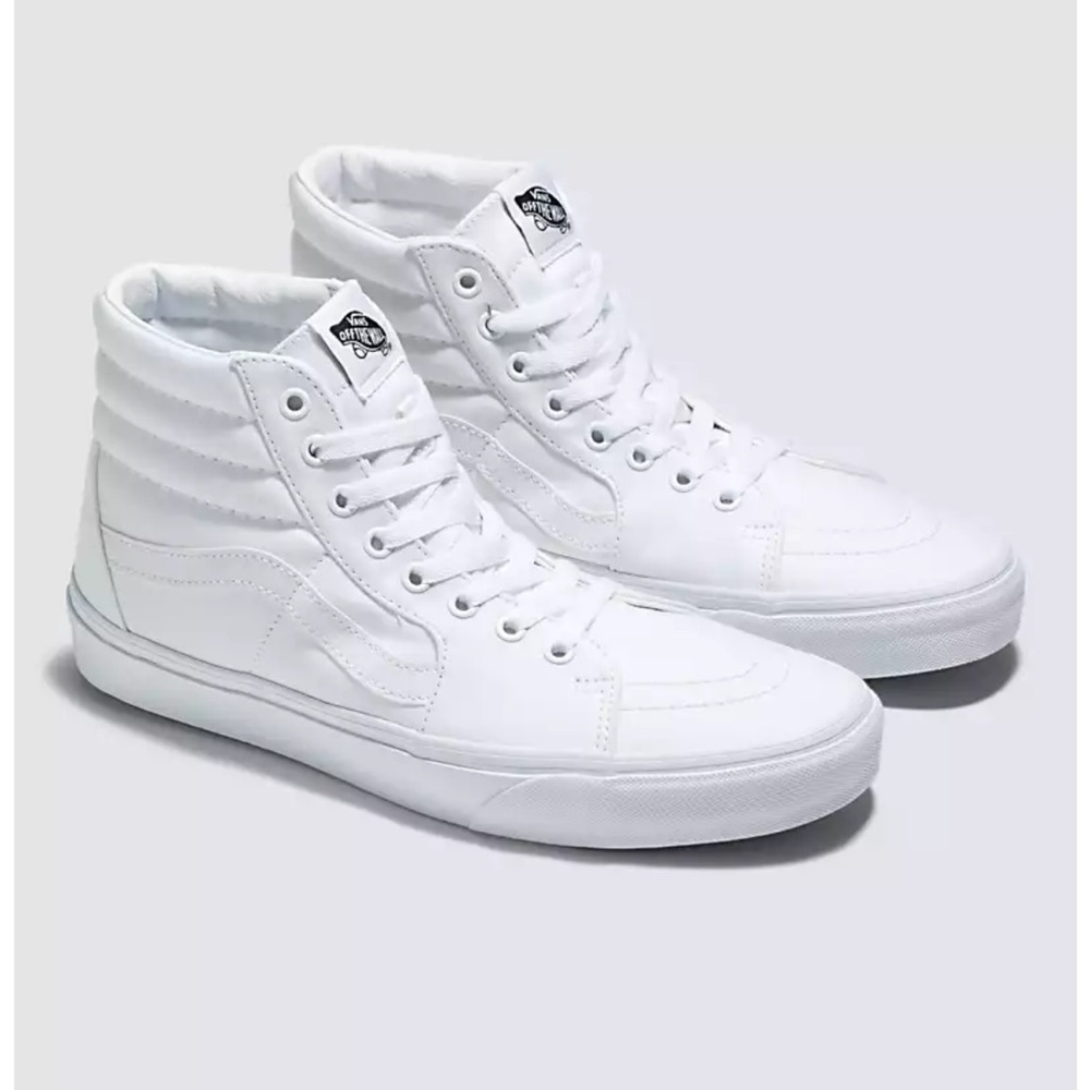 VANS true white Sk8 Hi high tops like new women’s 9.5